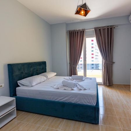 Ponari S Hotel Kryemëdhej Habitación foto