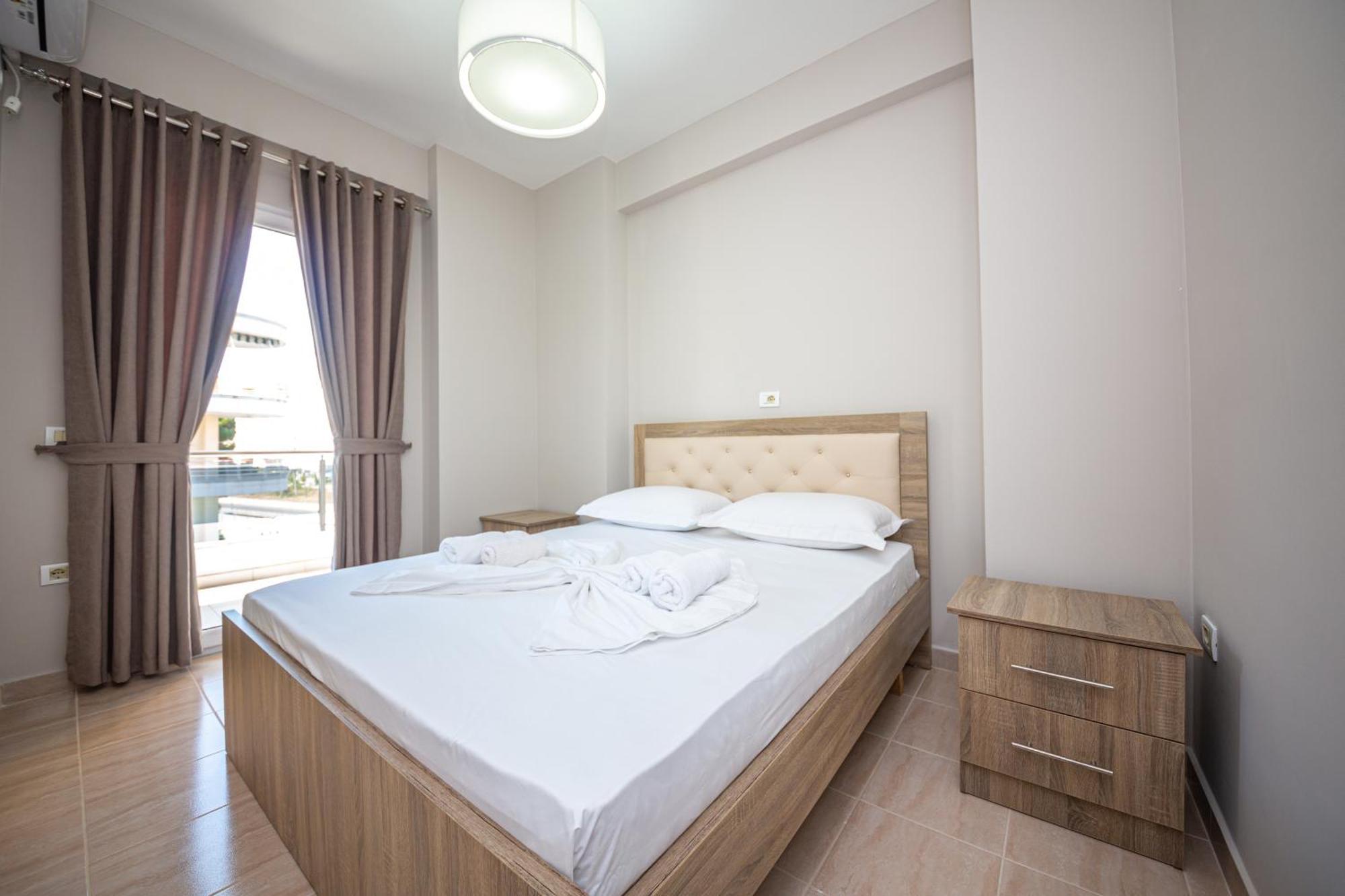 Ponari S Hotel Kryemëdhej Habitación foto