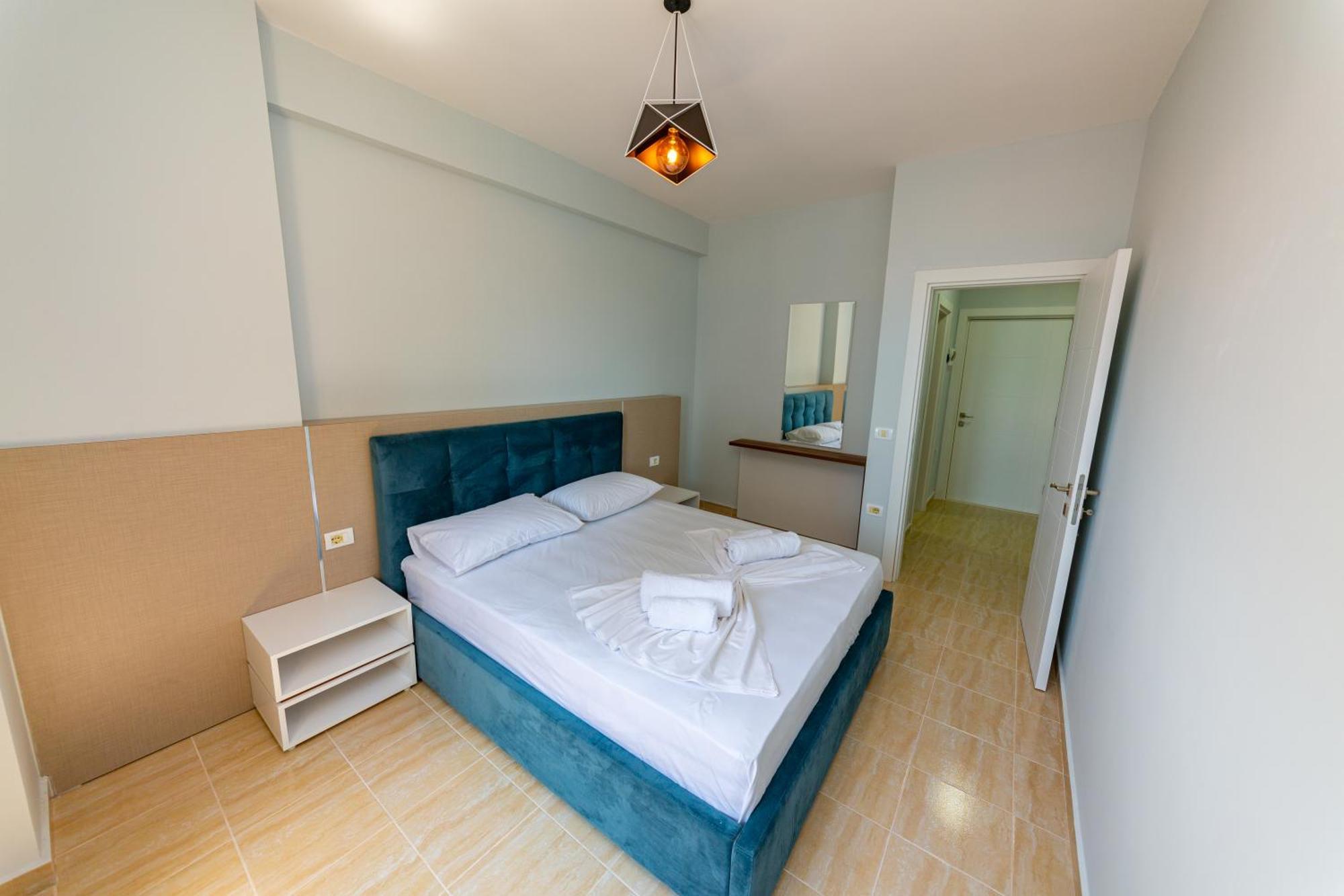 Ponari S Hotel Kryemëdhej Habitación foto