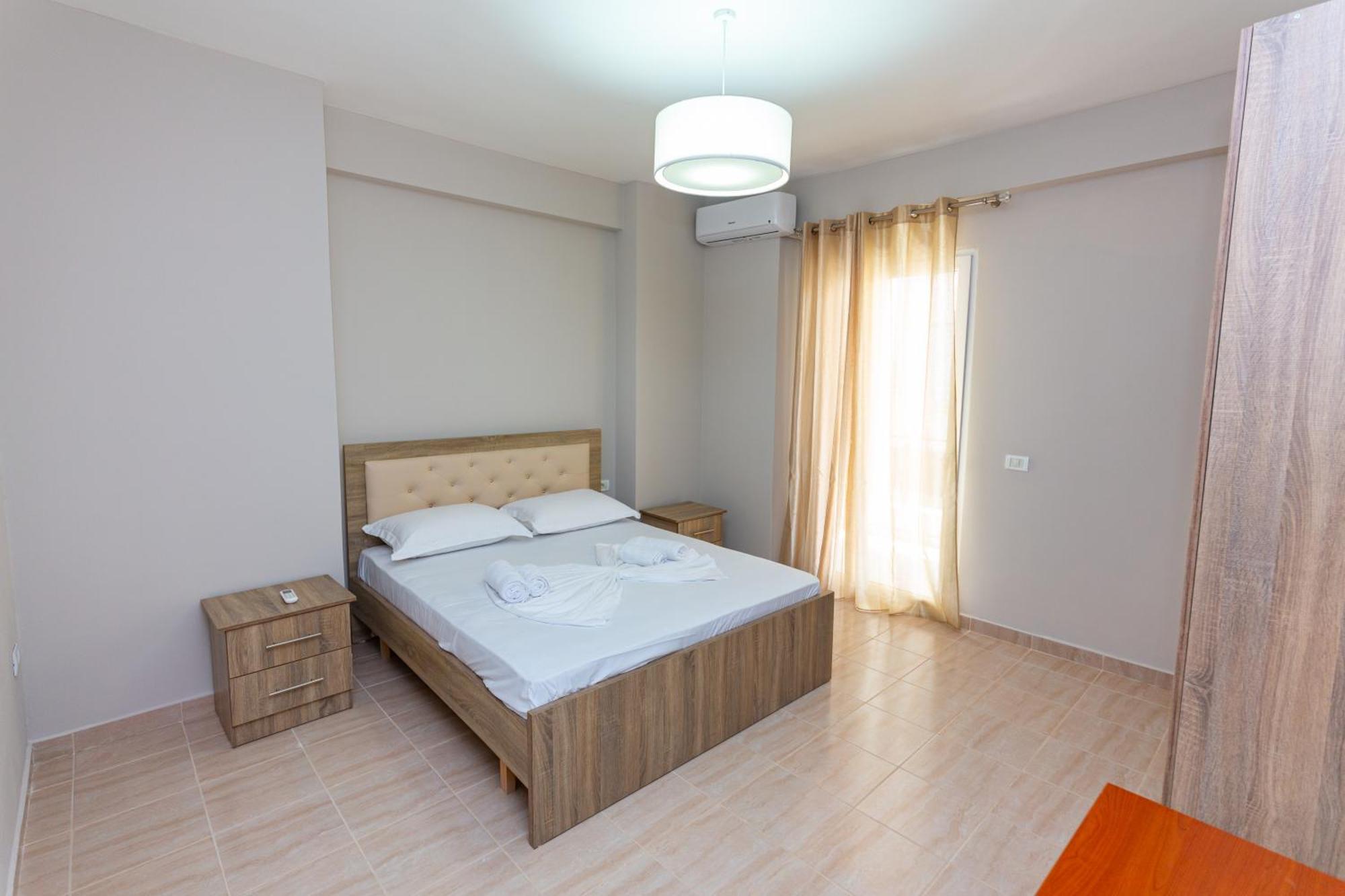 Ponari S Hotel Kryemëdhej Habitación foto
