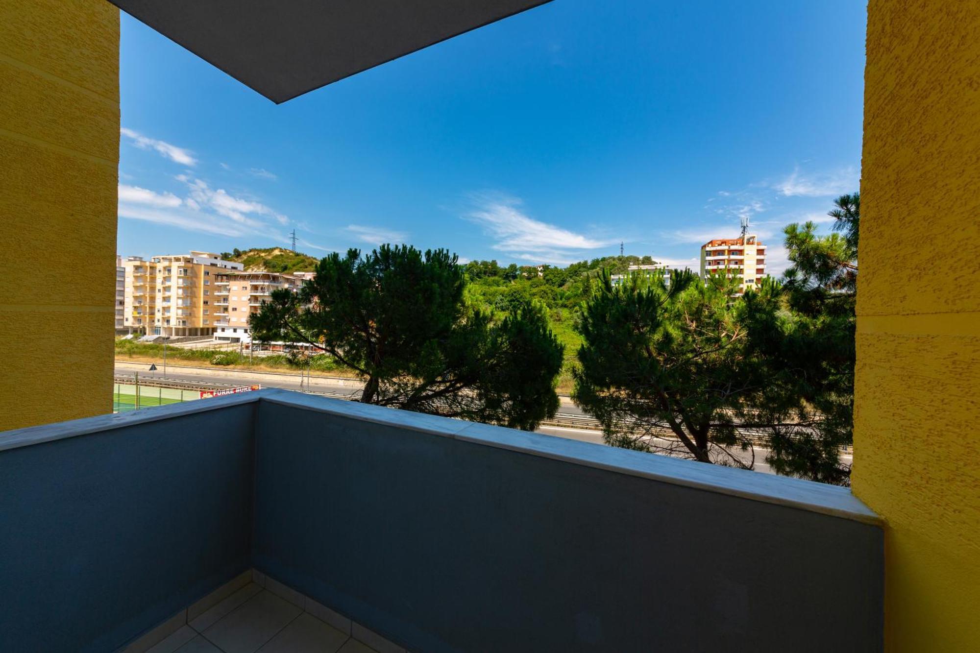 Ponari S Hotel Kryemëdhej Habitación foto